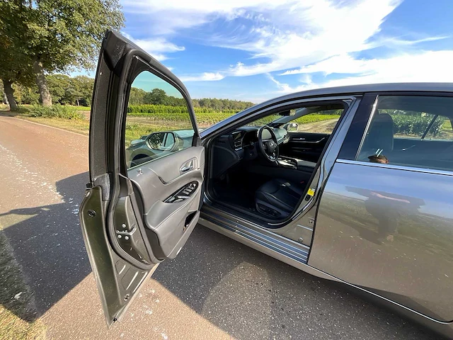 2021 toyota mirai 2 xle executive personenauto s-920-pz - afbeelding 14 van  44