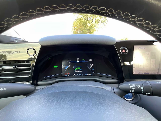 2021 toyota mirai 2 xle executive personenauto s-920-pz - afbeelding 29 van  44