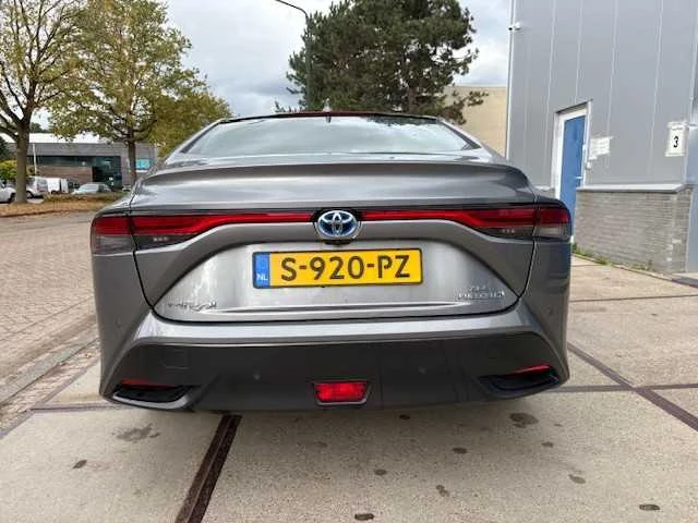 2021 toyota mirai 2 xle executive personenauto s-920-pz - afbeelding 40 van  44