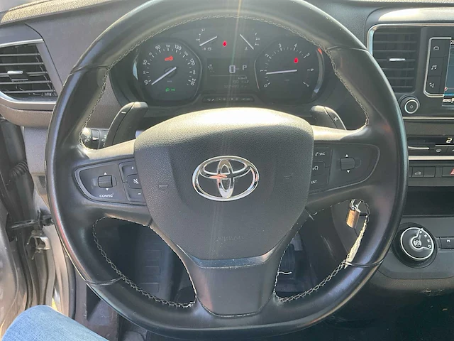2021 toyota proace worker bedrijfswagen - afbeelding 13 van  29