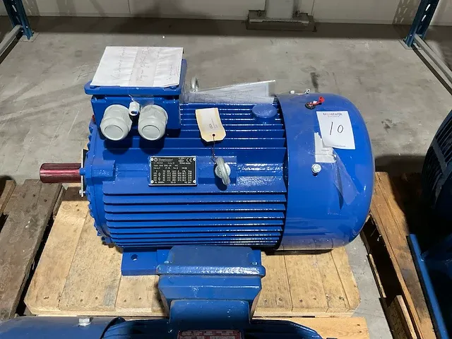 2021 visser 3sie 200l-2b elektromotor - afbeelding 1 van  5