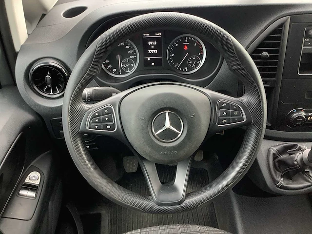 2022 - mercedes-benz - vito - bedrijfswagen - afbeelding 10 van  17