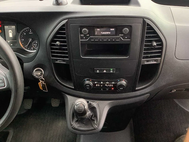 2022 - mercedes-benz - vito - bedrijfswagen - afbeelding 9 van  17