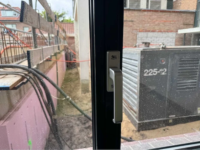 2022 aluminium kozijn - afbeelding 16 van  17