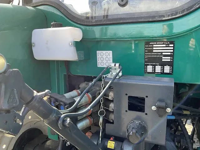 2022 arbos 5115 vierwielaangedreven landbouwtractor - afbeelding 10 van  40