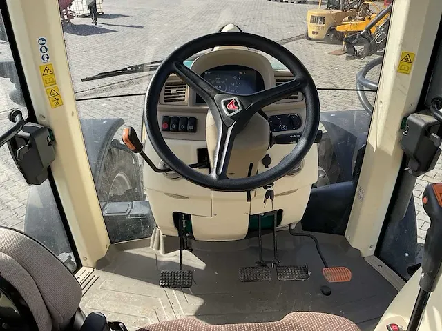 2022 arbos 5115 vierwielaangedreven landbouwtractor - afbeelding 14 van  40