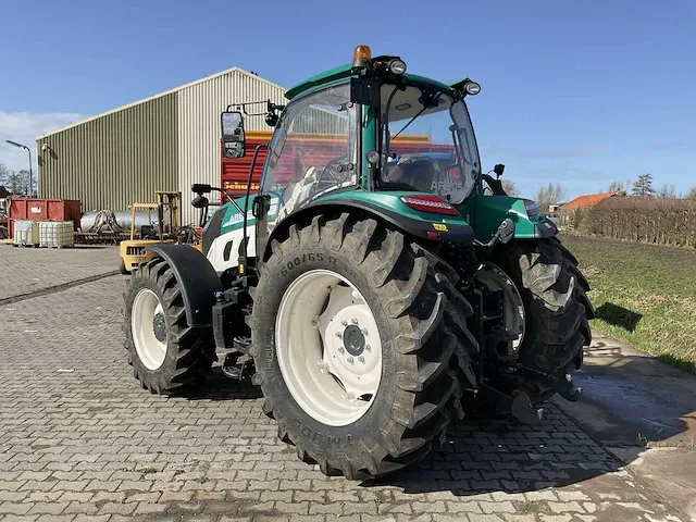 2022 arbos 5115 vierwielaangedreven landbouwtractor - afbeelding 23 van  40