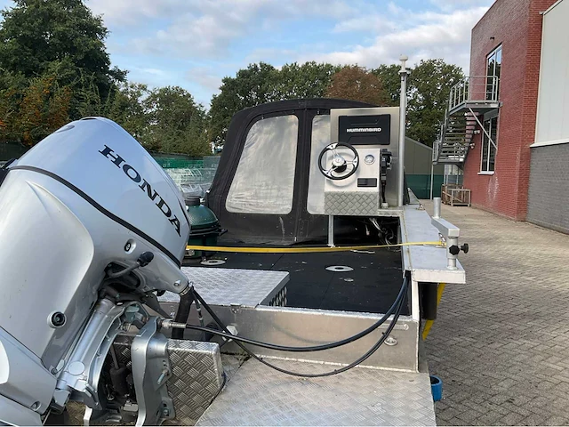 2022 arynboats joy 700 aluminium visboot met trailer - afbeelding 28 van  30