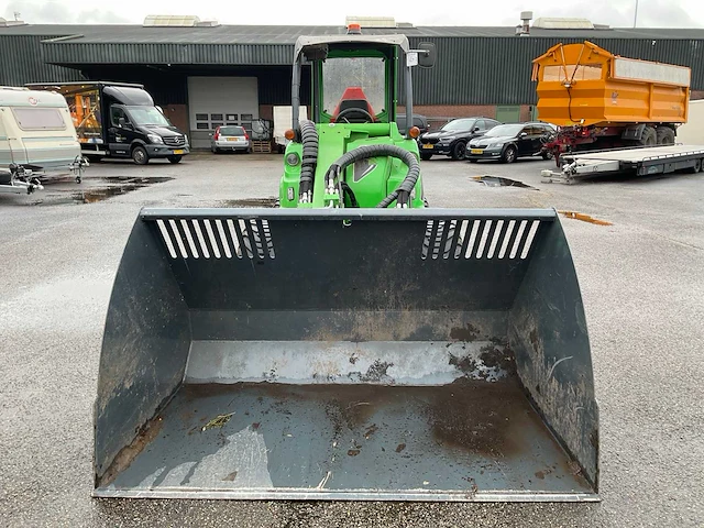 2022 avant m860i wiellader - afbeelding 28 van  29