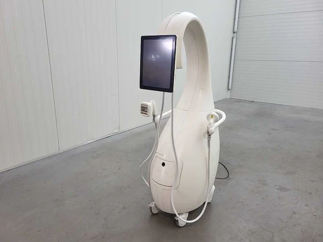 2022 b&m t-shape 2 body contouring & huidverstevigingsapparaat - afbeelding 1 van  10