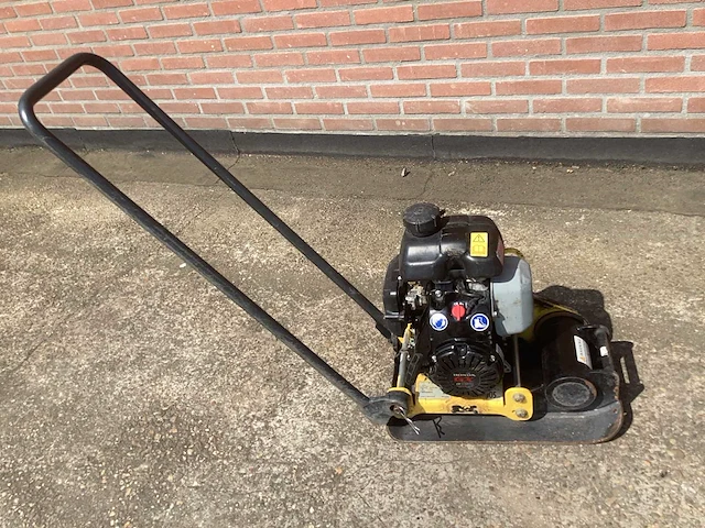 2022 bomag bvp 10/30 trilplaat - afbeelding 1 van  5