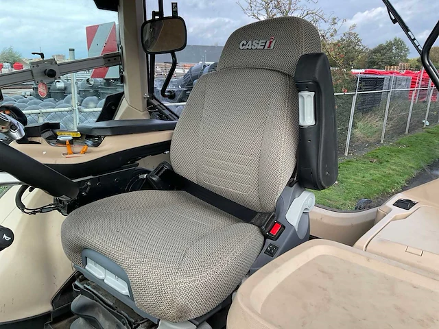2022 case ih optum 250 cvx drive vierwielaangedreven landbouwtractor - afbeelding 24 van  39