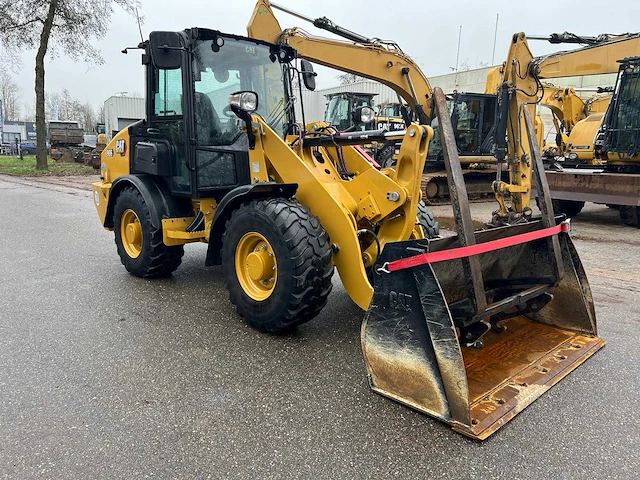 2022 caterpillar 906 wiellader - afbeelding 10 van  17