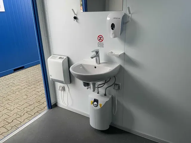 2022 container bm20 sanitairunit - afbeelding 9 van  28