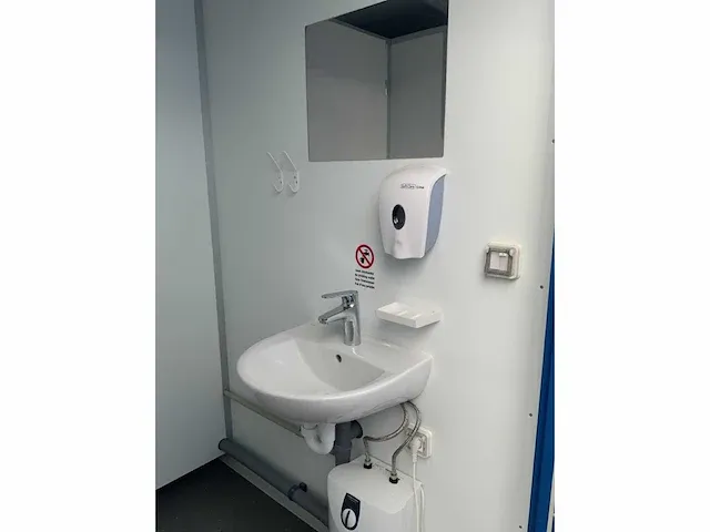 2022 container bm20 sanitairunit - afbeelding 14 van  28