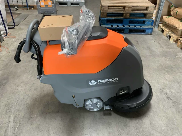 2022 daewoo dafl50a borstelmachine - afbeelding 23 van  25