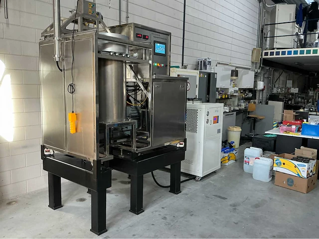 2022 danzy rzscf110-30 super critical co2-reaction plant - afbeelding 45 van  82
