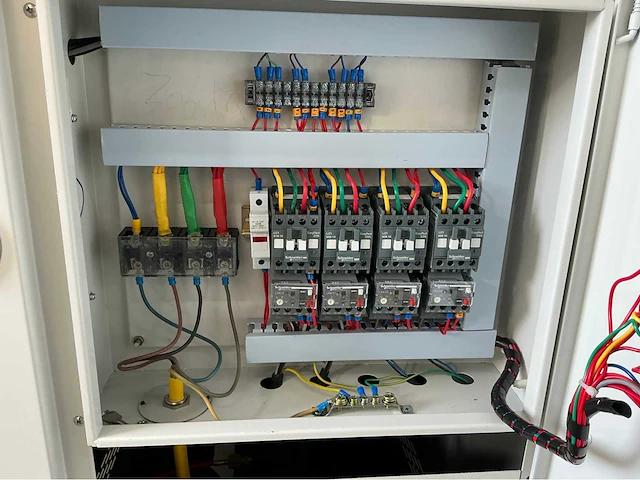 2022 danzy rzscf110-30 super critical co2-reaction plant - afbeelding 58 van  82