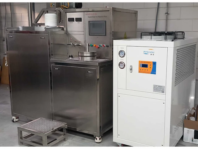 2022 danzy rzscf110-30 super critical co2-reaction plant - afbeelding 56 van  82