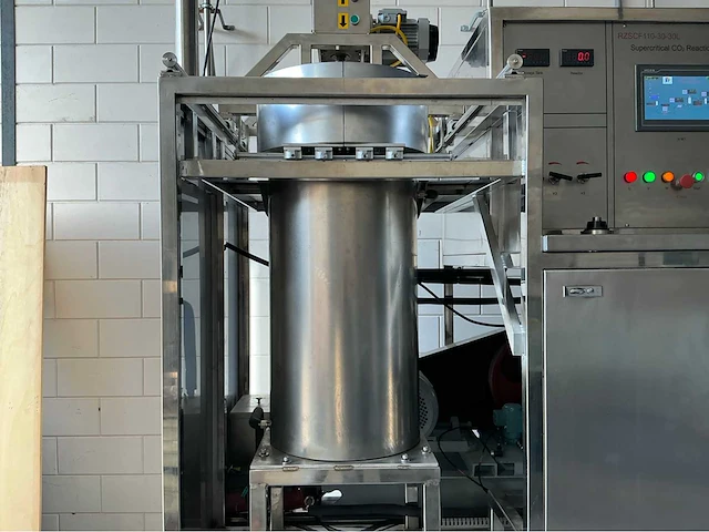 2022 danzy rzscf110-30 super critical co2-reaction plant - afbeelding 82 van  82