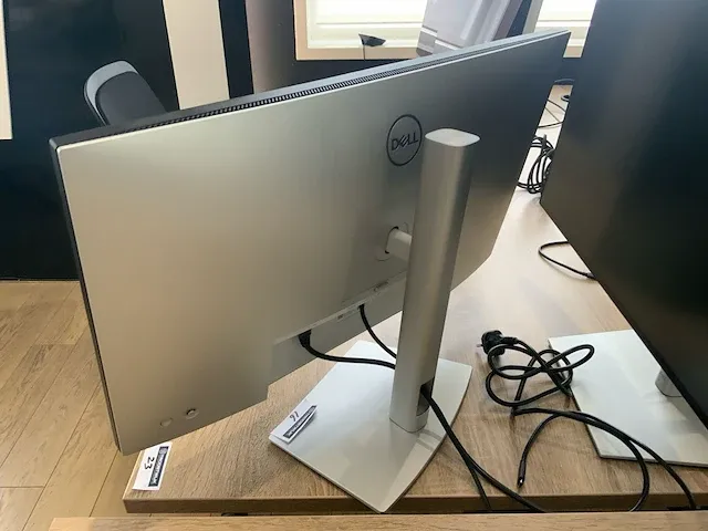 2022 dell u2723qe monitor (2x) - afbeelding 3 van  6