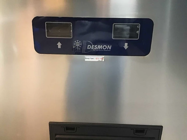 2022 desmon pizza prep koelwerkbank - afbeelding 3 van  7