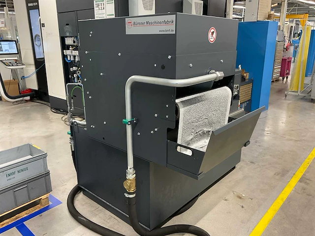 2022 dmg mori dmu 65 h monoblock cnc bewerkingscentra + robot - afbeelding 11 van  47