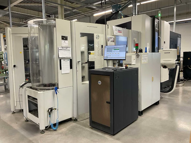 2022 dmg mori dmu 65 h monoblock cnc bewerkingscentra + robot - afbeelding 1 van  47