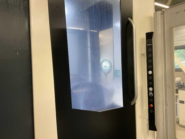 2022 dmg mori dmu 65 h monoblock cnc bewerkingscentra + robot - afbeelding 33 van  47