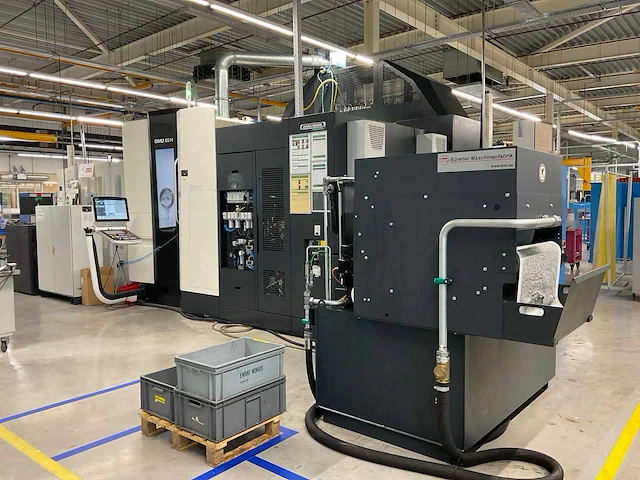 2022 dmg mori dmu 65 h monoblock cnc bewerkingscentra + robot - afbeelding 44 van  47