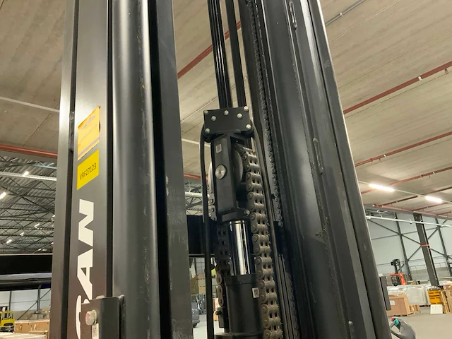 2022 doosan rb25jw-9 reach truck - afbeelding 4 van  55