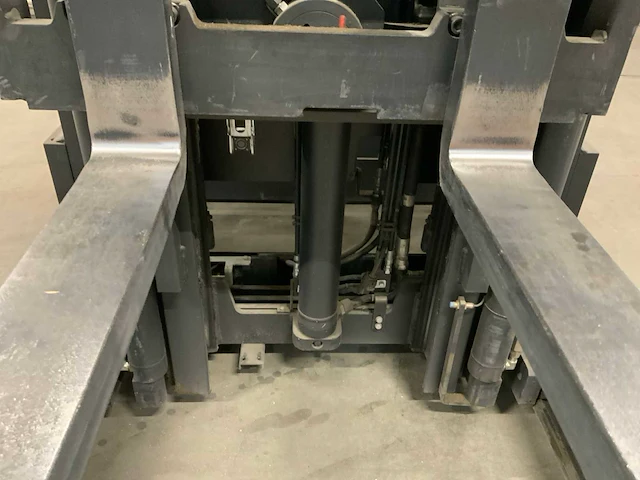 2022 doosan rb25jw-9 reach truck - afbeelding 35 van  55