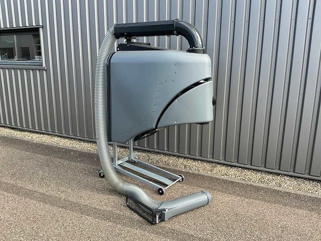 2022 egholm 22 got grascontainer met bladzuigslang - afbeelding 11 van  17