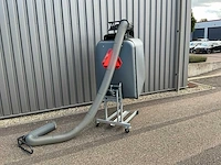2022 egholm 22 got grascontainer met bladzuigslang - afbeelding 17 van  17