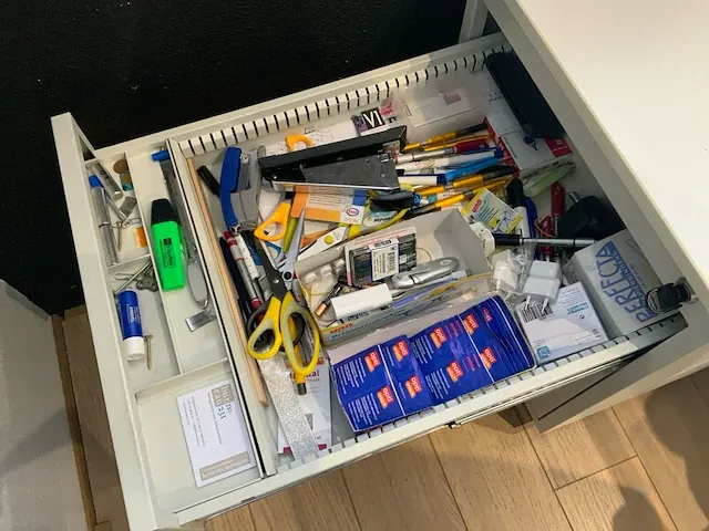 2022 elektrisch verstelbaar zit- stabureau (2x) - afbeelding 3 van  11