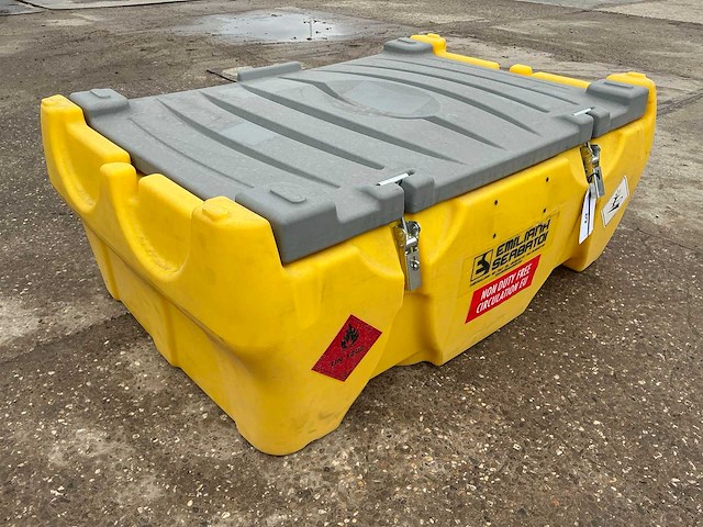 2022 emiliana serbatoi brandstof opslagtank - afbeelding 1 van  12