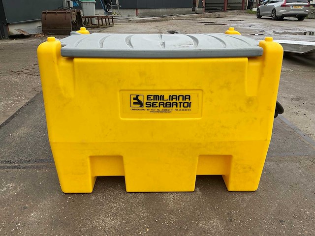 2022 emiliana serbatoi brandstof opslagtank - afbeelding 4 van  10