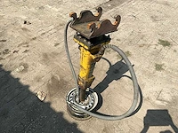 2022 epiroc sb102 hydraulische sloophamer - afbeelding 1 van  11