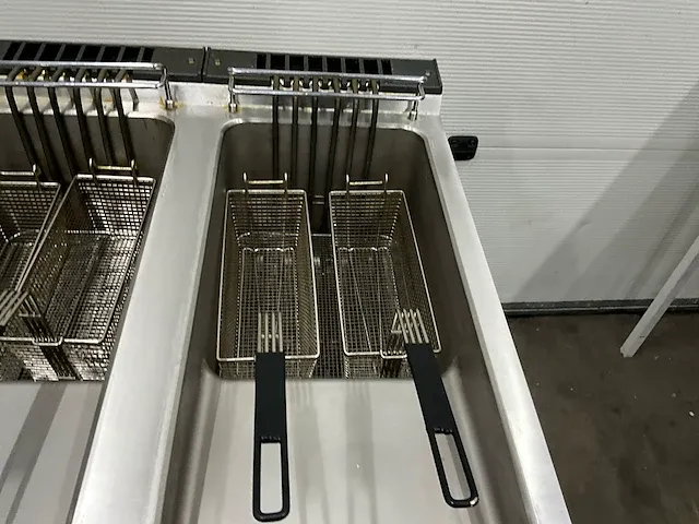 2022 fagor f-e9221 dubbele friteuse - afbeelding 6 van  11