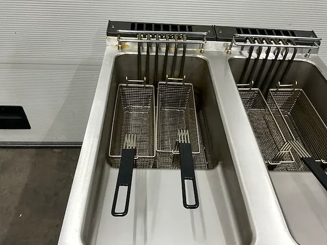 2022 fagor f-e9221 dubbele friteuse - afbeelding 7 van  11