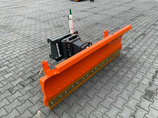 2022 giant sk 200 sneeuwschuif - afbeelding 3 van  6
