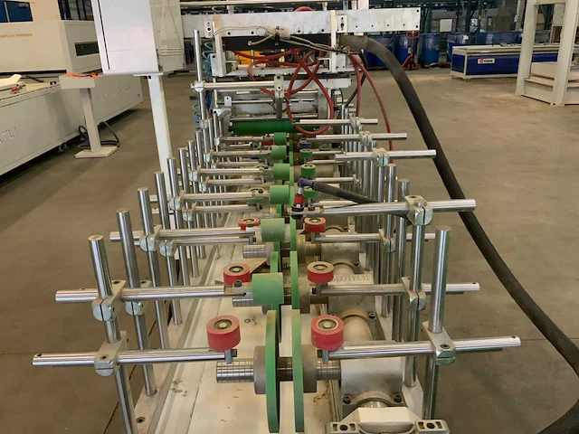 2022 glotech gpw350 profile wrapping line - afbeelding 18 van  19