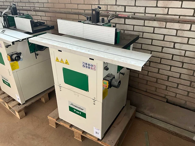 2022 holzstar tf 170 e tafel freesmachine - afbeelding 1 van  7