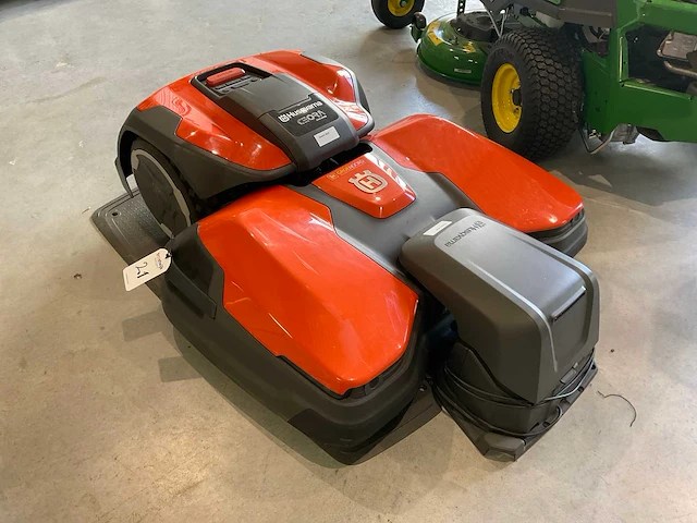 2022 husqvarna ceora 544 epos robotmaaier - afbeelding 4 van  5