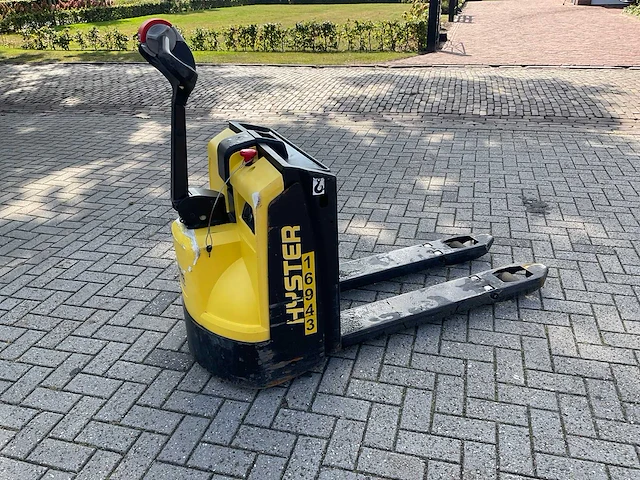 2022 hyster p 1,6 elektrische palletwagen - afbeelding 1 van  6