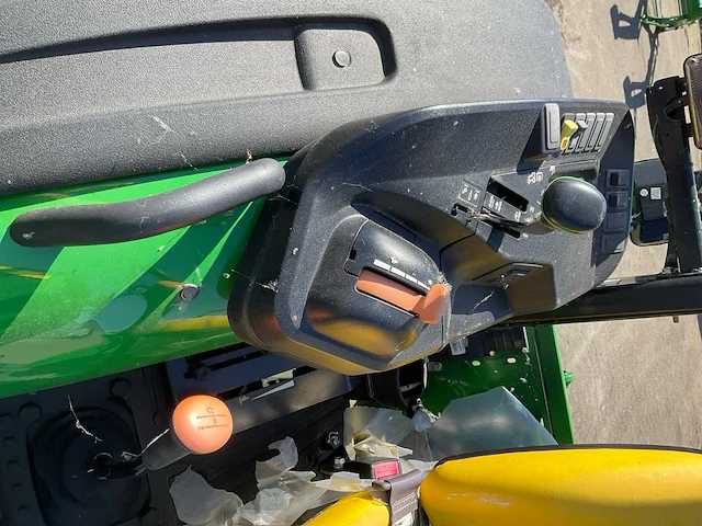 2022 john deere 5050e vierwielaangedreven landbouwtractor - afbeelding 10 van  22