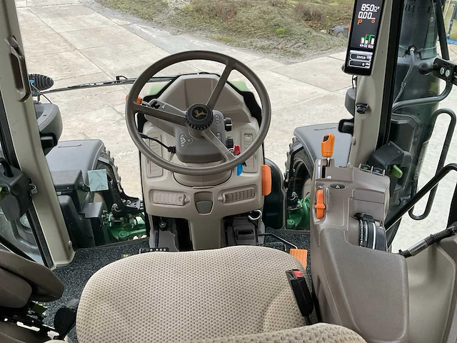2022 john deere 6120m vierwielaangedreven landbouwtractor - afbeelding 16 van  34