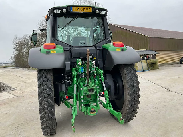 2022 john deere 6120m vierwielaangedreven landbouwtractor - afbeelding 30 van  34