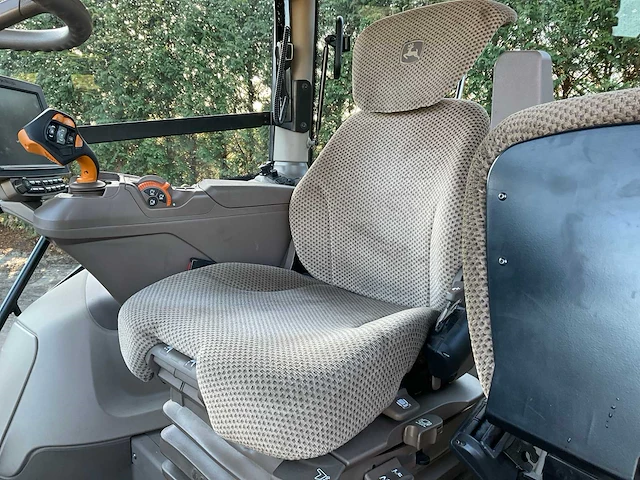 2022 john deere 6130 r premium edition vierwielaangedreven landbouwtractor - afbeelding 17 van  37