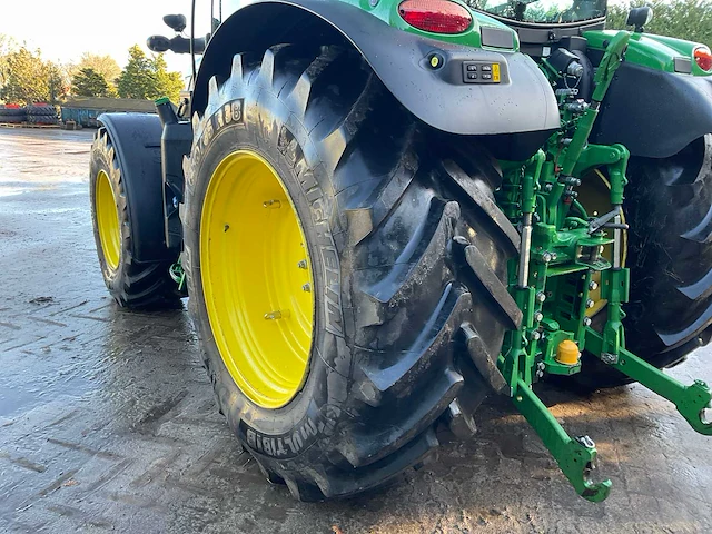 2022 john deere 6130 r premium edition vierwielaangedreven landbouwtractor - afbeelding 27 van  37